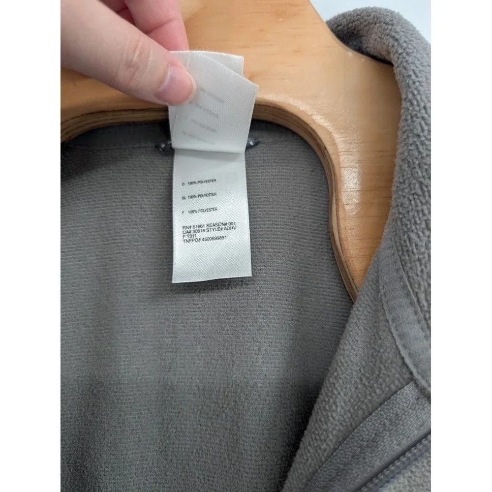 The North Face VaporWick 1/4 Zip‎ Pullover Gray Long Sleeve Men's Size XL